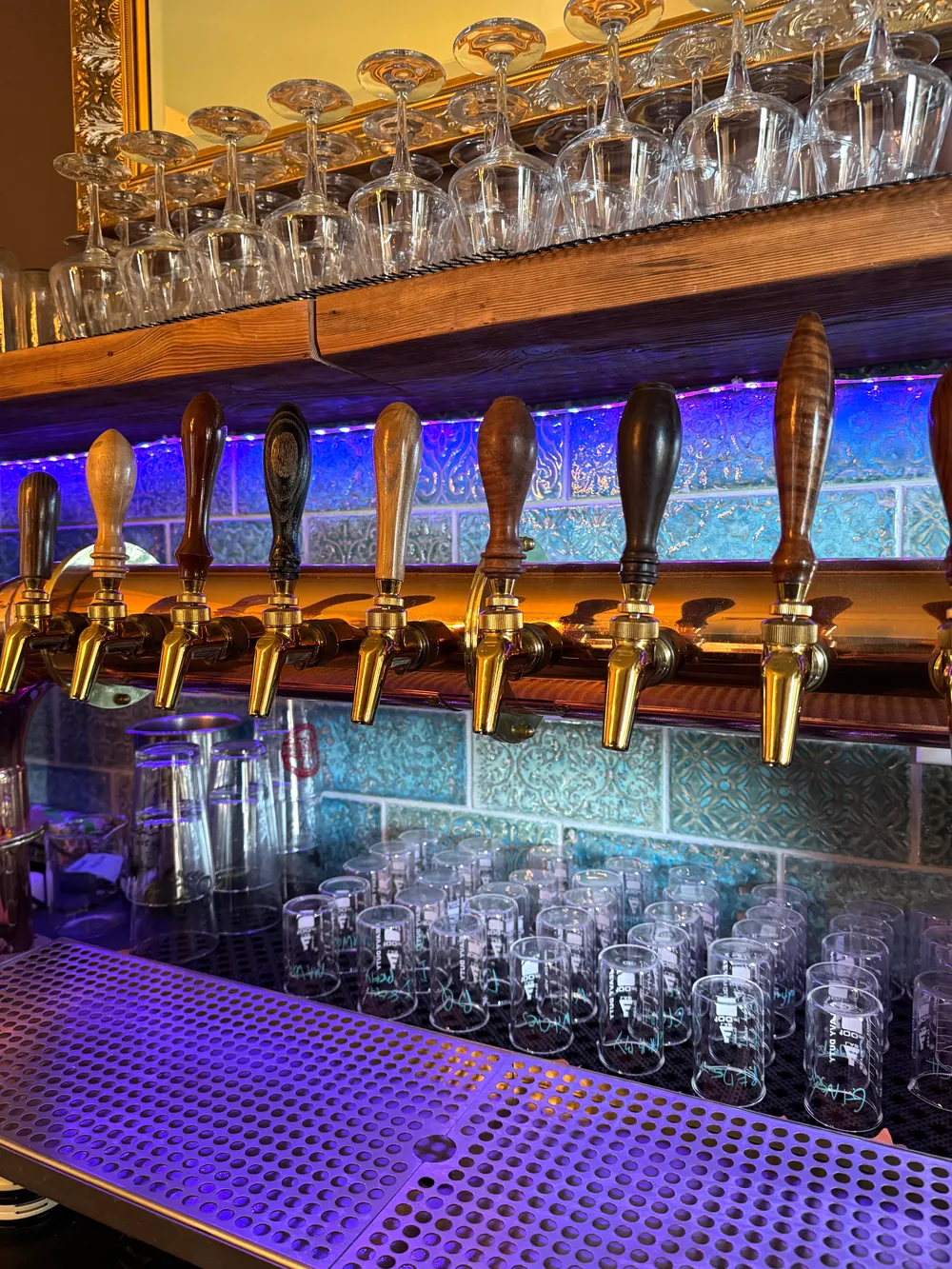 Tasting Room Cider Taps